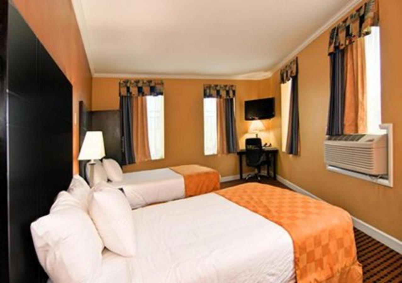 Tunkhannock The Prince Hotel מראה חיצוני תמונה